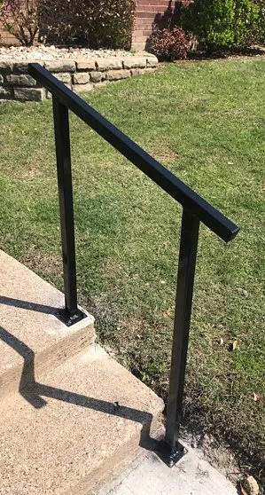 Welded fence detail